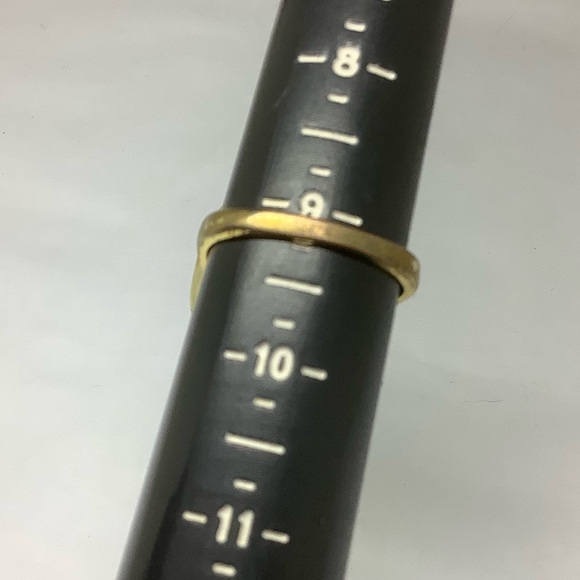 Gold Plated Mother of Pearl Ring - Picture 2 of 4